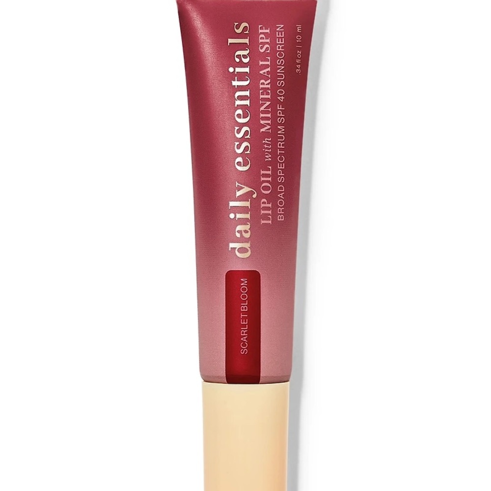FREE🆕 Bath+Body Works Daily Essentials Lip Oil Mineral SPF 🆓w/ $75 purchase